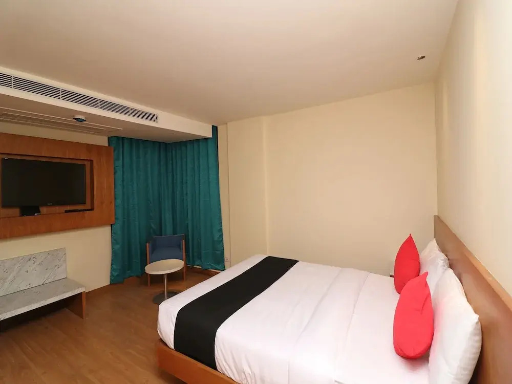 The Orion Plaza - Nehru Place