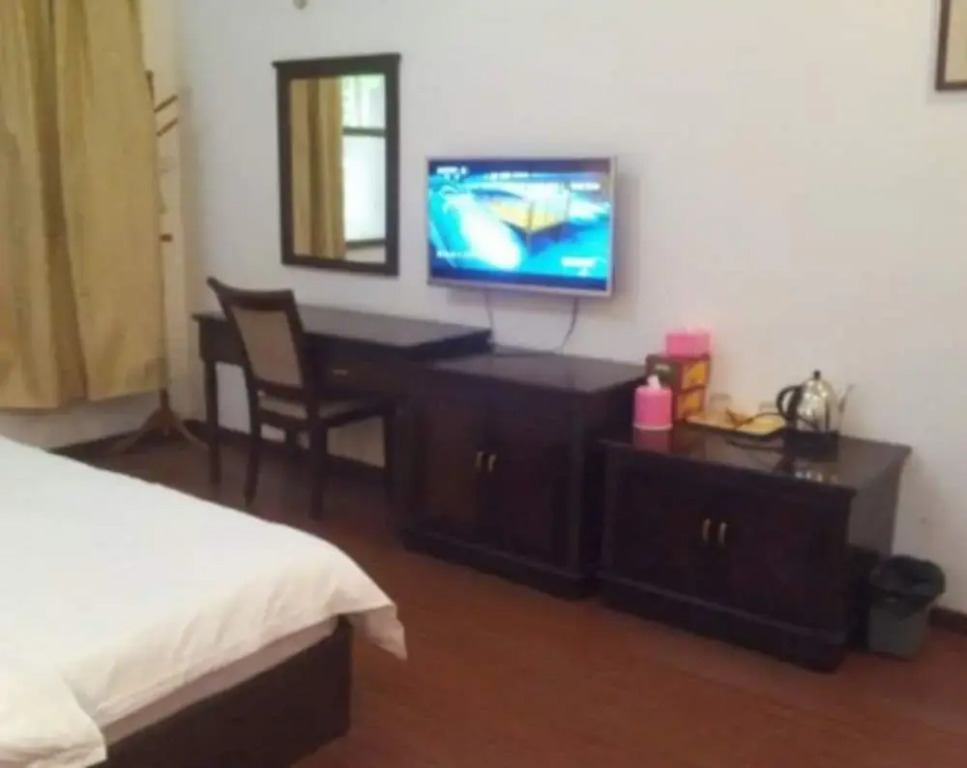 Yonghan Vacation Inn