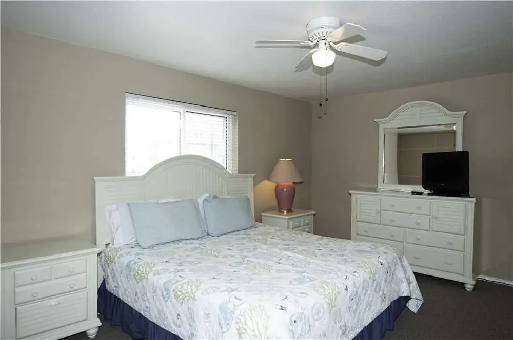 Seahorse 104 - 2 Br Condo