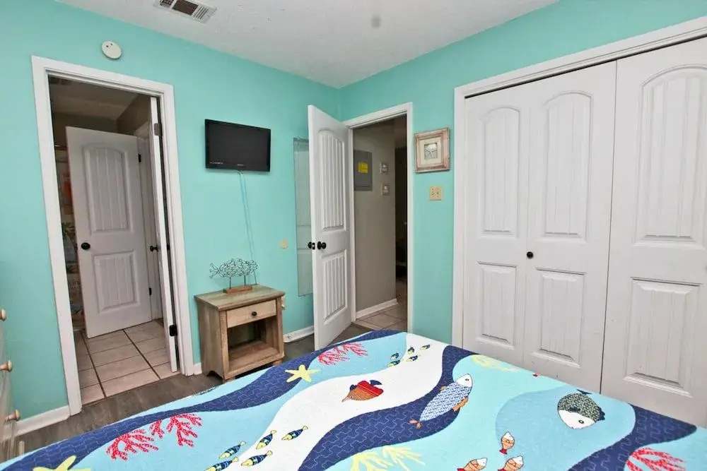 Ocean Reef 106