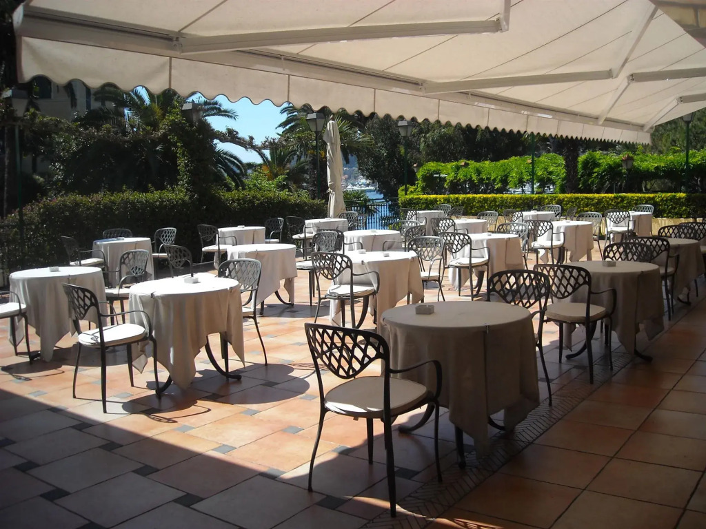 Hotel Metropole