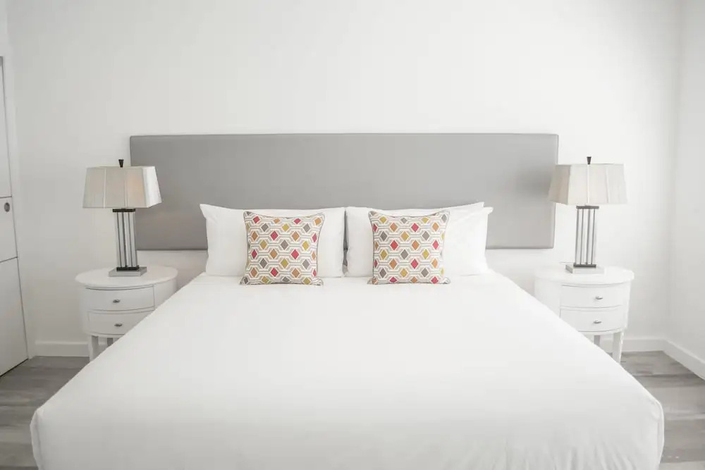 Sobe Lux