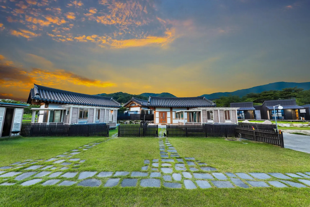 Onmaru Hanok Kids Poolvilla and Couple Spa