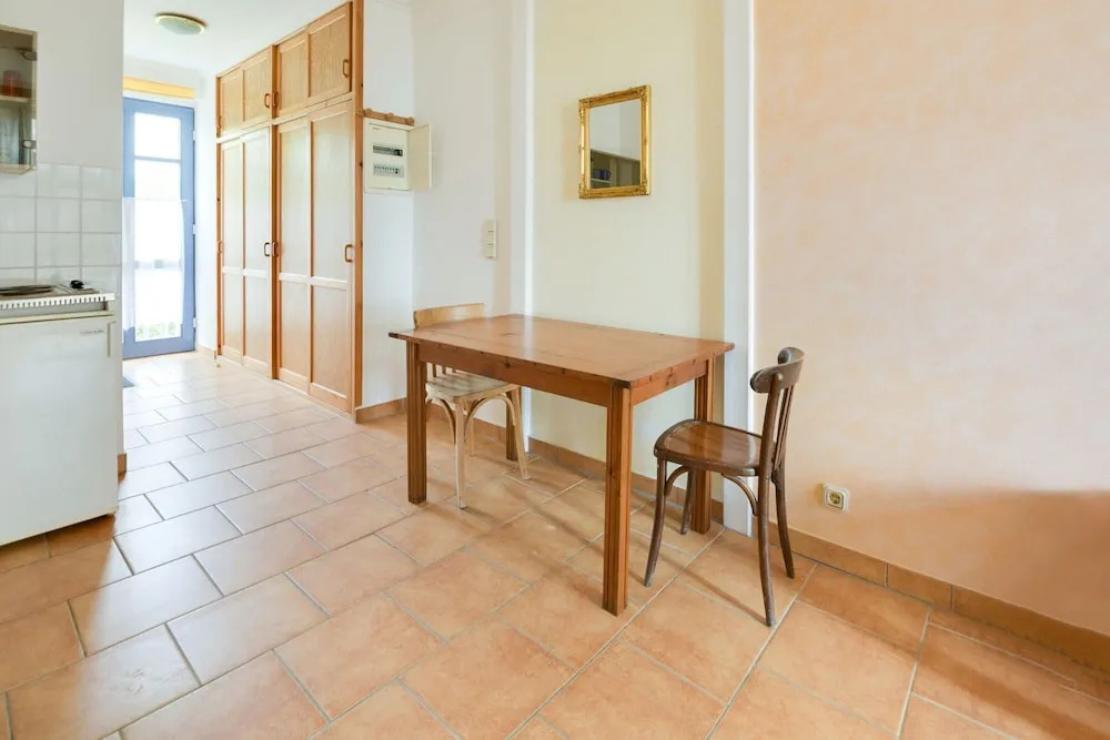 Home With Sea View in Le Pouldu