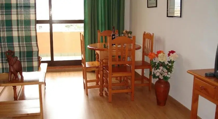 Fenix Apartamentos