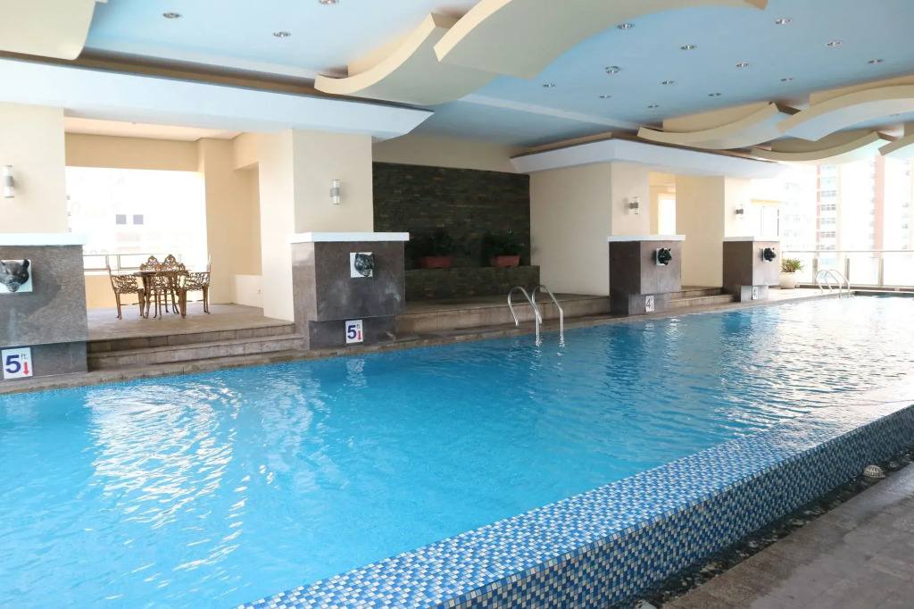 Sea Pearl Manila Suites