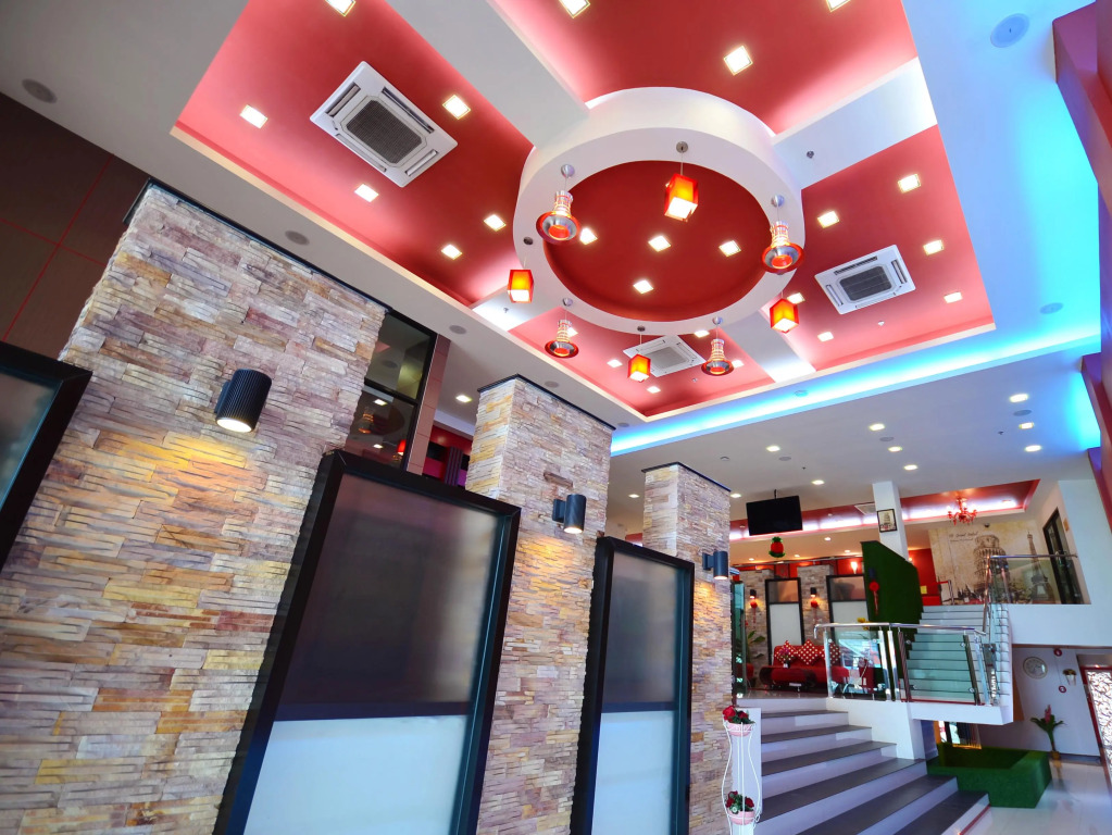 PB Grand Hotel