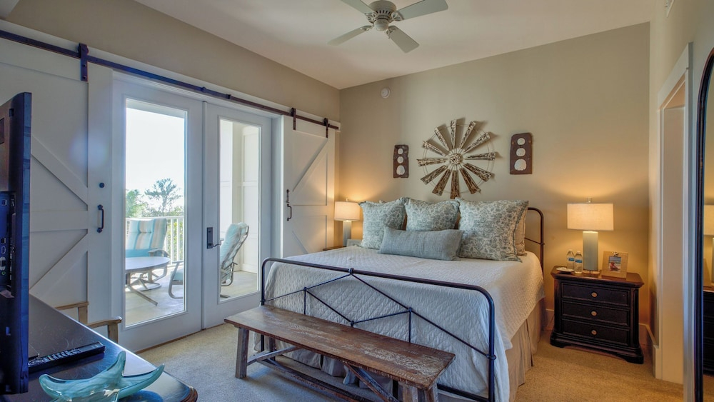 Hello 30a! by Avantstay Private Beach Access + Shared Pool