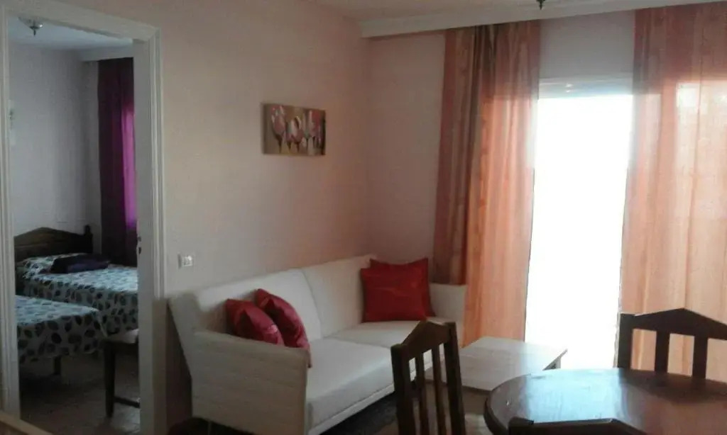 One bedroom apartment in Las Americas LA/103