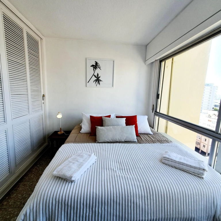 TORRE806 AP ACONCHEGANTE VISTA MAR na PENÍNSULA em PUNTA DEL ESTE