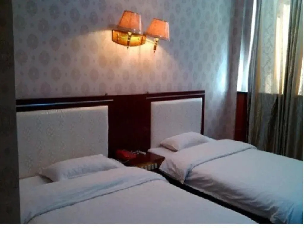 Luo Chuan Guo Hao Business Inn