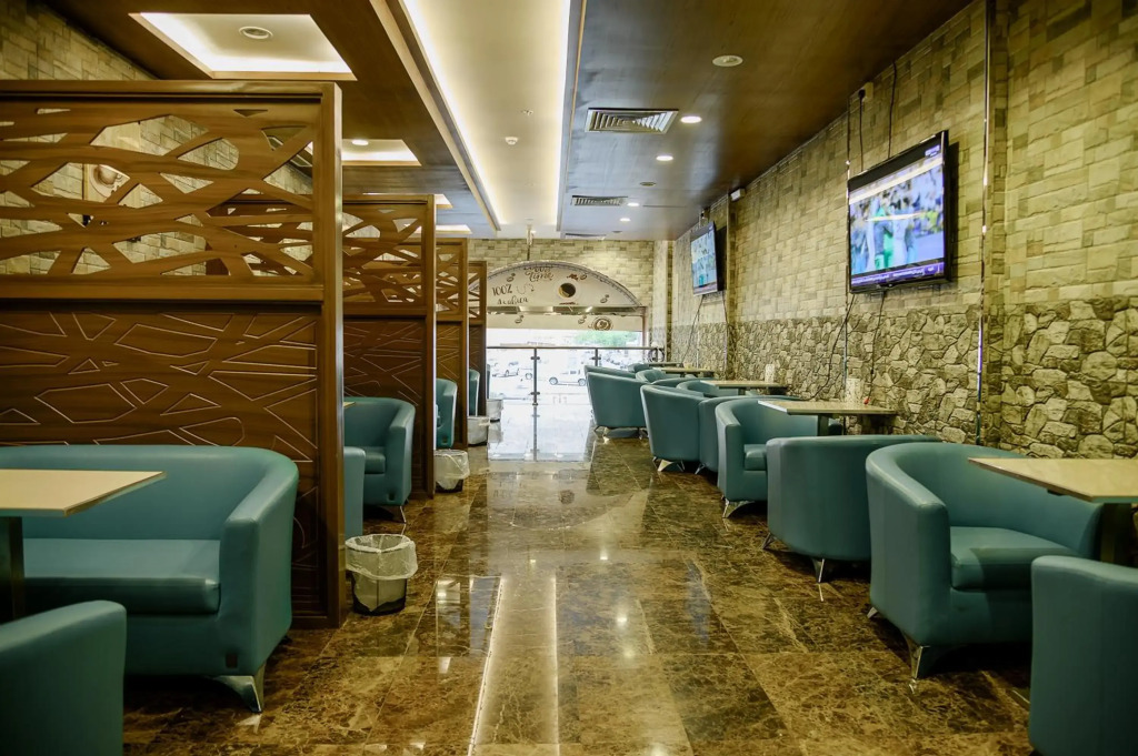 Royal Al Mashaer Hotel