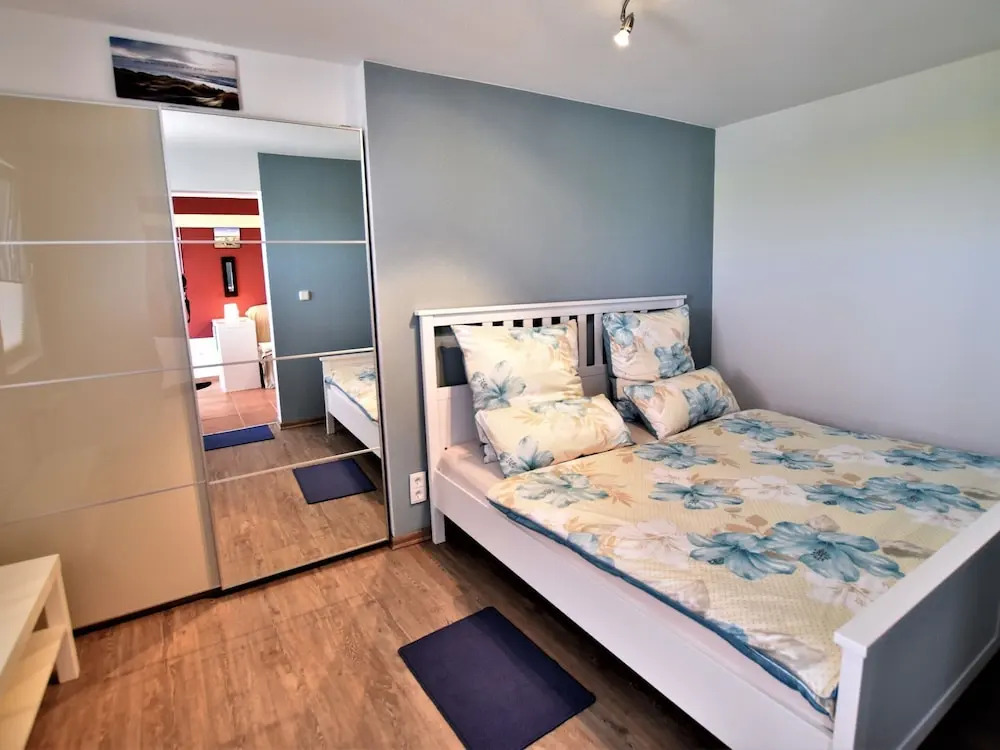 Snug Bungalow in Insel Poel Germany near Beach