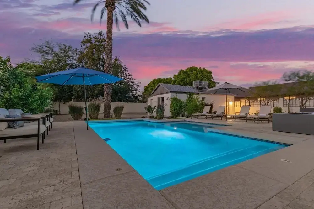 Pepper Mesa 4 Bedroom Home by Redawning