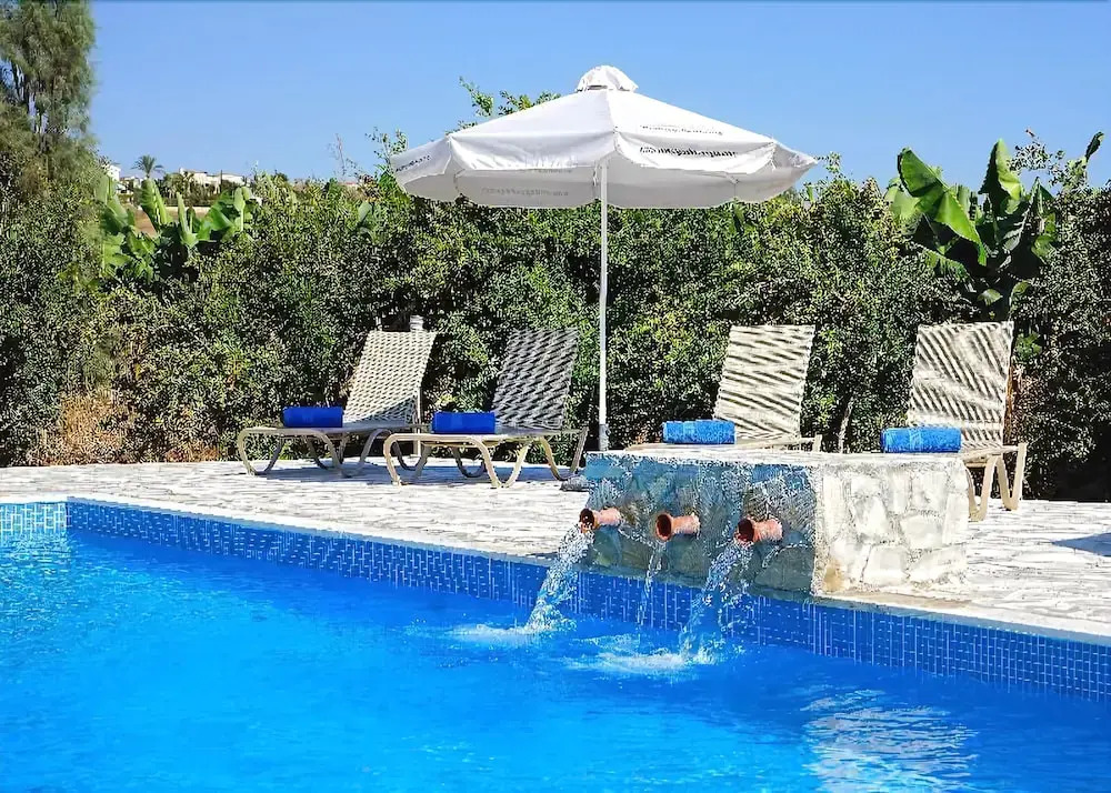 Oniros Villa
