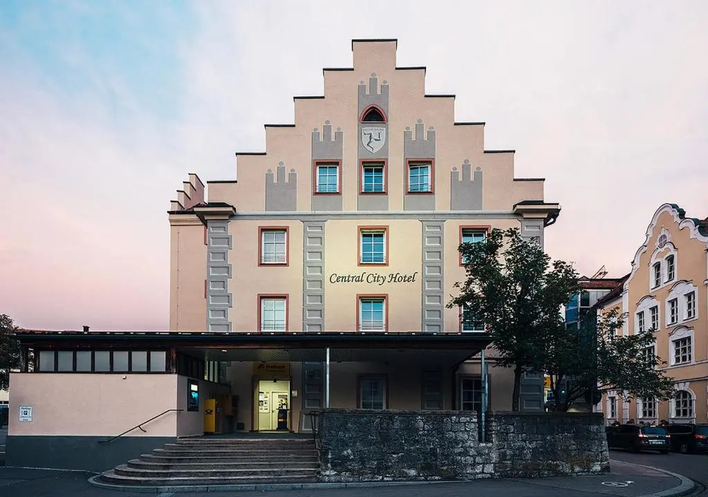 Central City Hotel