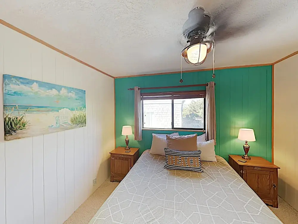 New Listing! Pelican Harbor: Beachfront Treasure 3 Bedroom Home