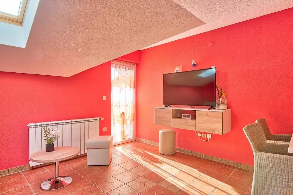 Apartment 1836