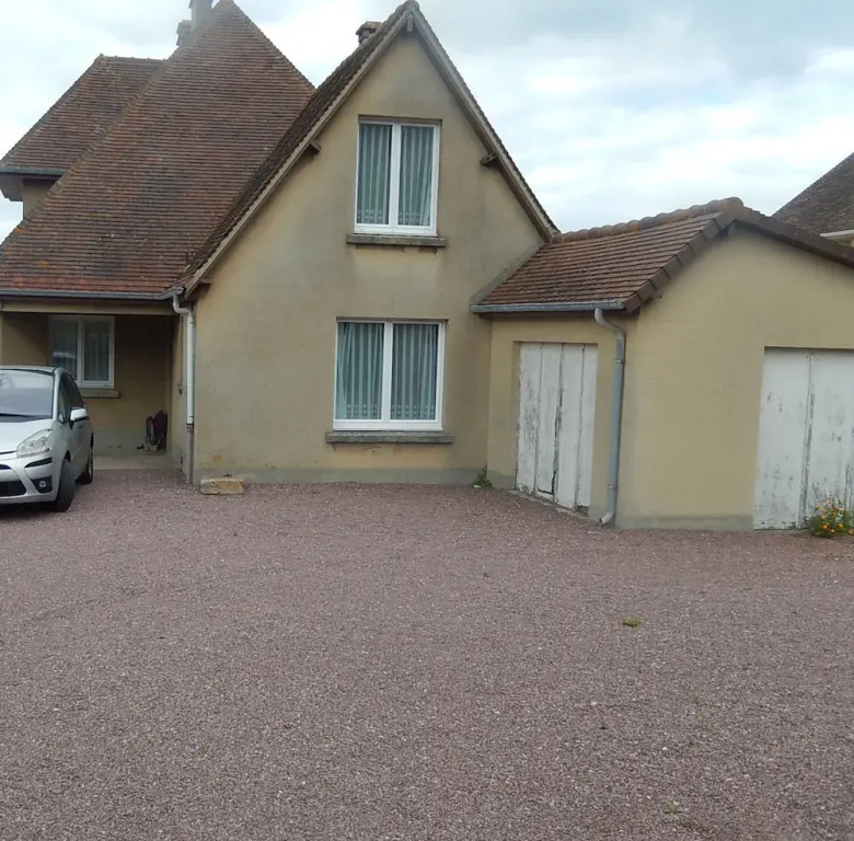 House With 6 Bedrooms in Arromanches-les-bains, With Wonderful sea Vie
