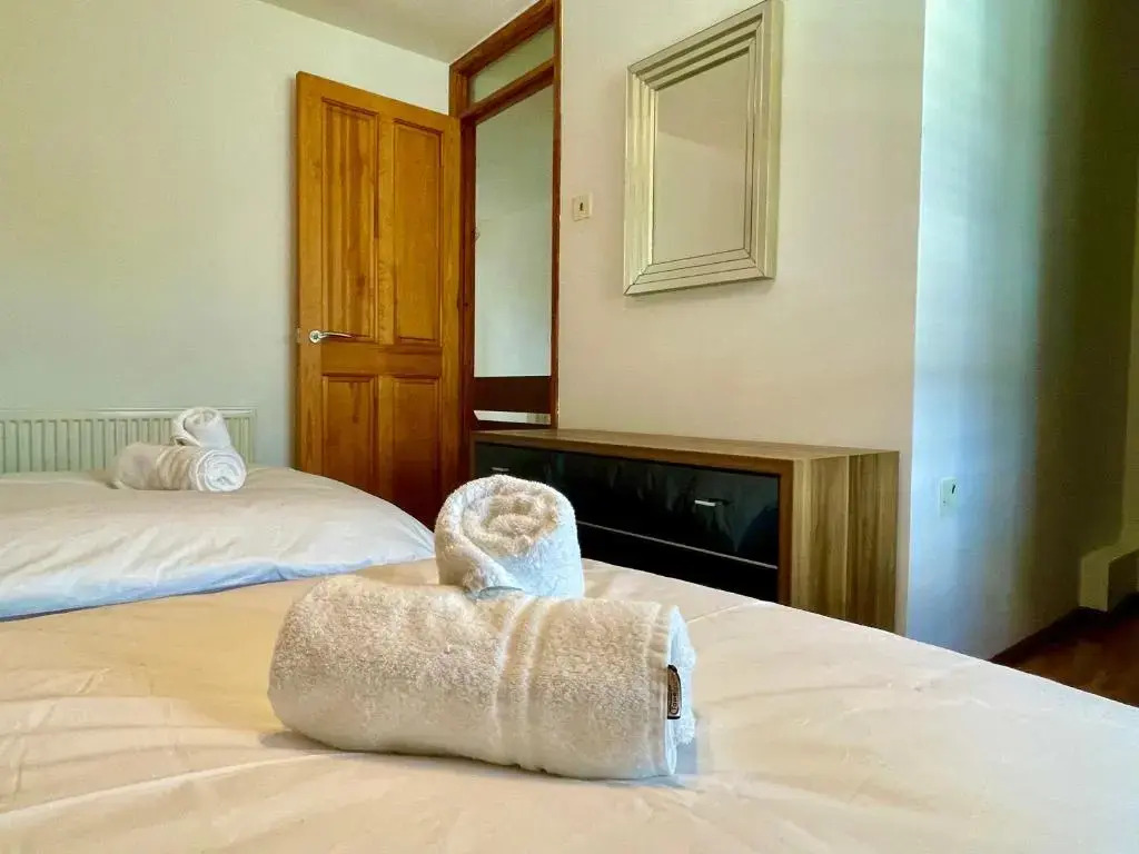 Swafield House - Parking - Modern 2 Bed - Marvello Properties