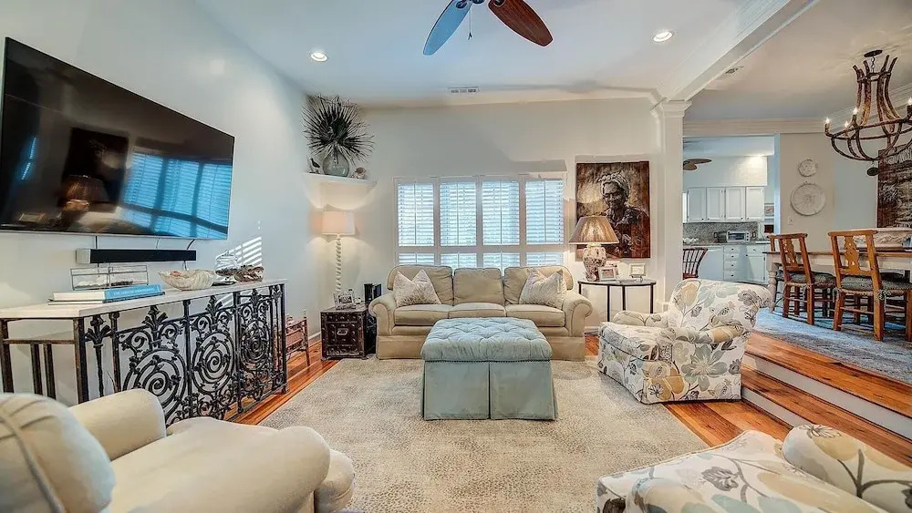 510 Grier 3 Br Villa by RedAwning