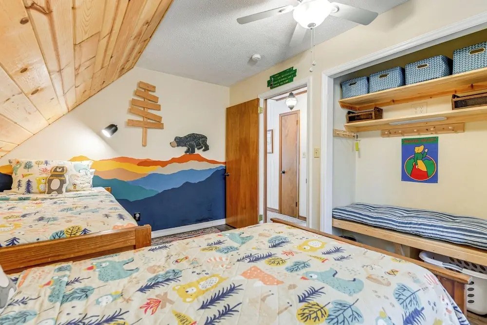 Family Friendly! Mtn Getaway in Maggie Valley
