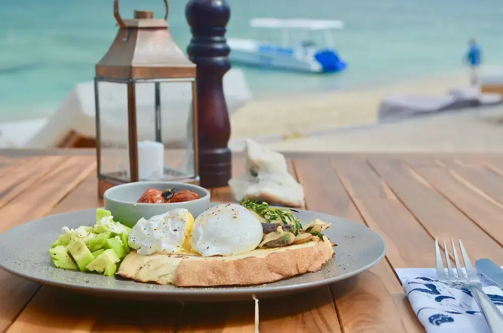 Ohanas Beachfront Resort & Beach Club