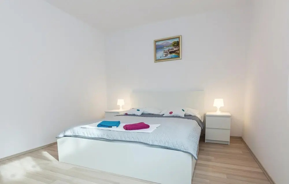 Two-Bedroom Holiday Home In Zadar