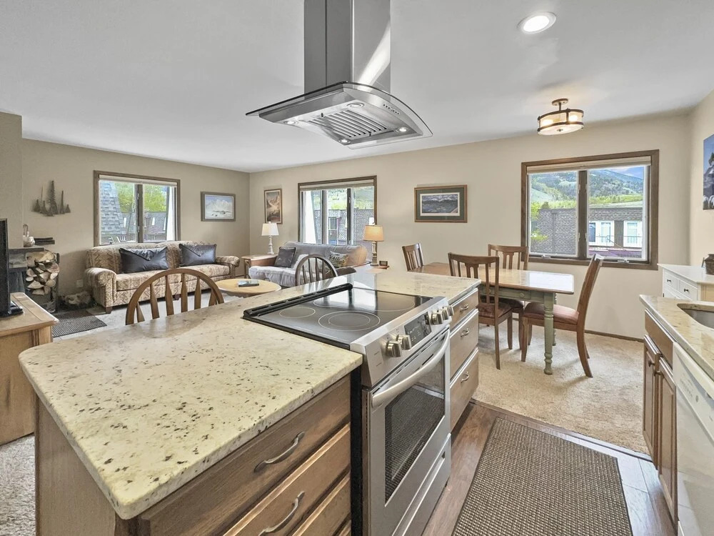 Cc12 Chateau Claire 2 Bedroom Condo by RedAwning