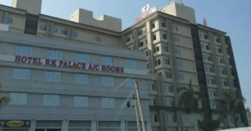 HOTEL RK PALACE