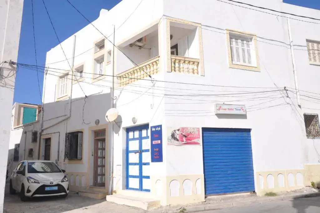 Dar El Fatimid 200 m from Beach with free WIFI