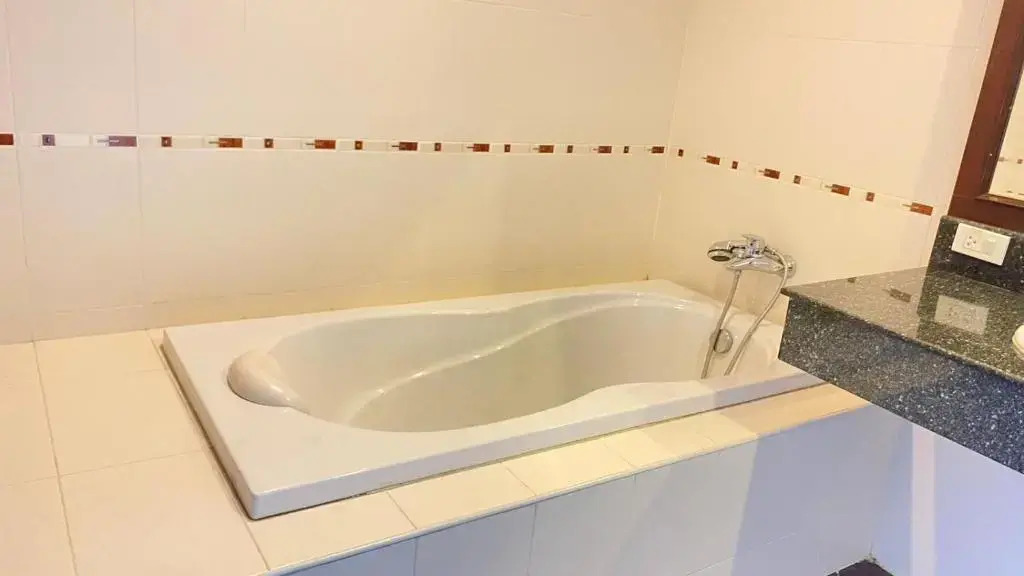 Sukcheewa Residence Phuket