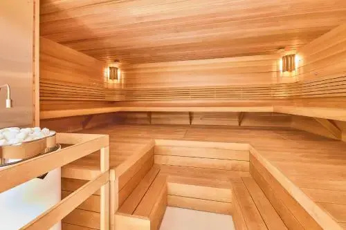 LUA Resort