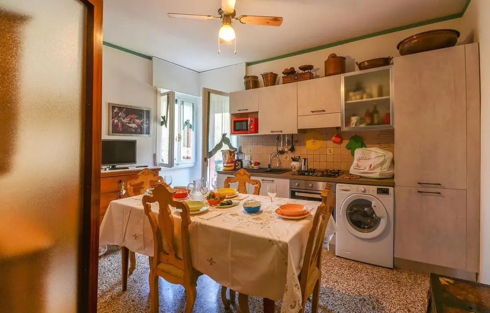 Stunning Apartment in Malcesine With Wifi and 2 Bedrooms