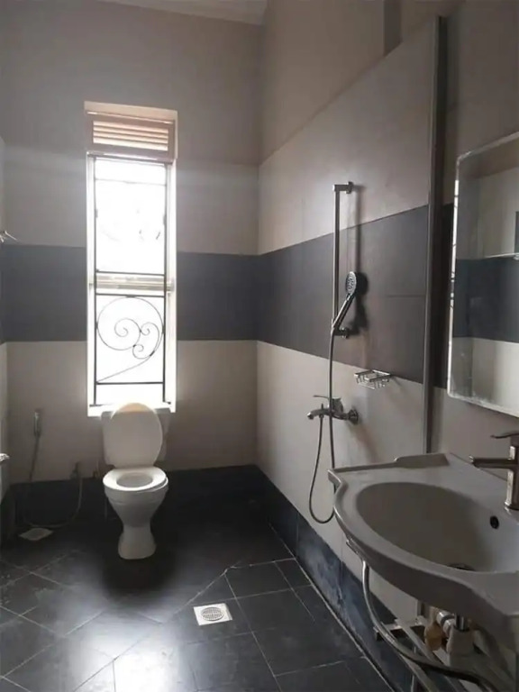 Spacious 3 Bedroom Apartment in Kampala