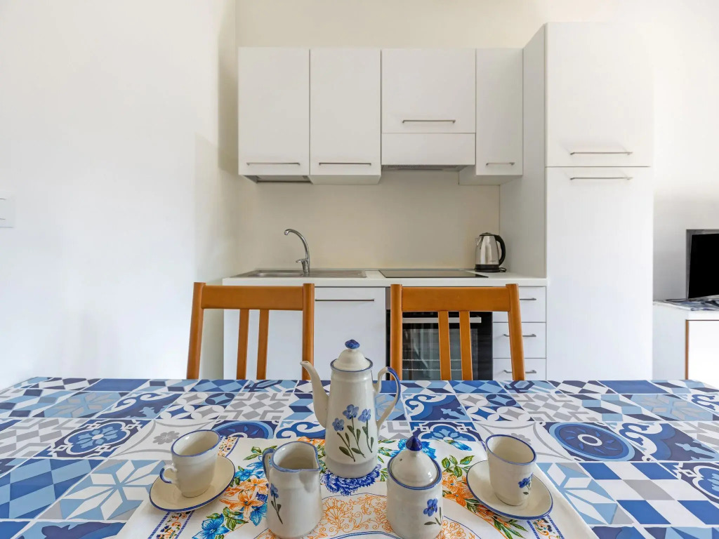 Snug apartment in Lesa with balcony