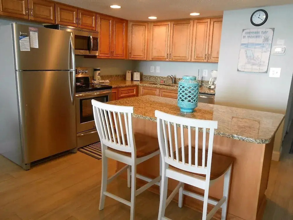 1005 Waters Edge Resort 1 Bedroom Condo