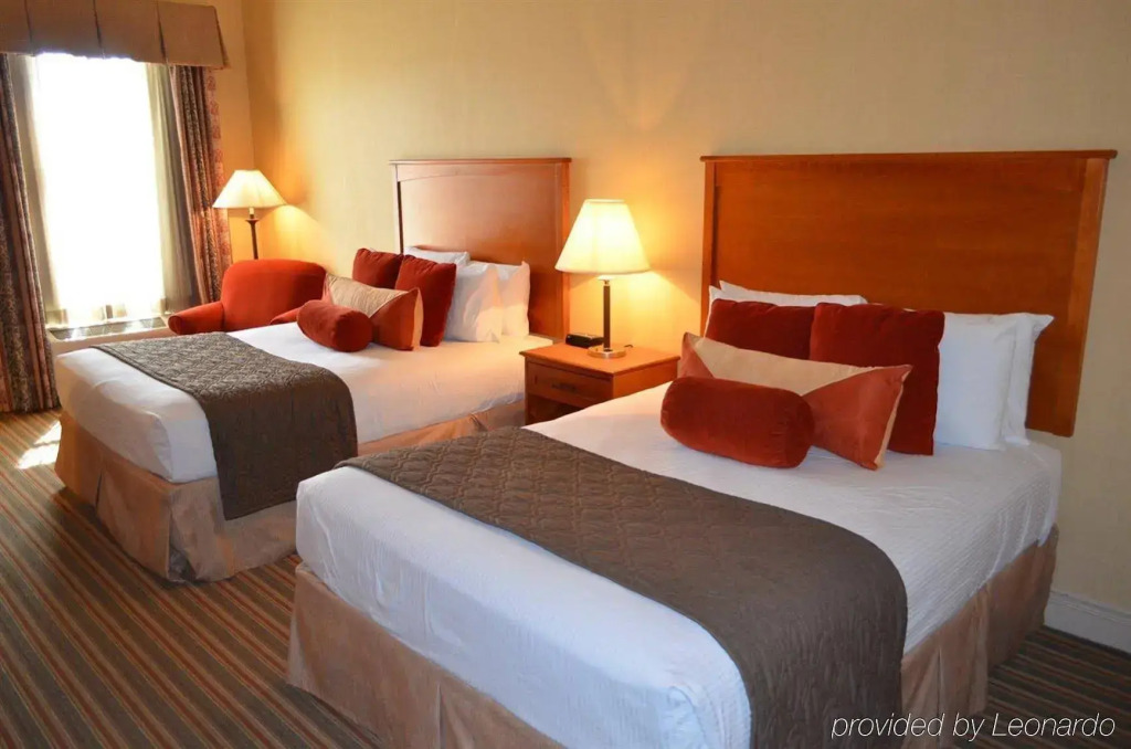 Inn at Cross Keys Station