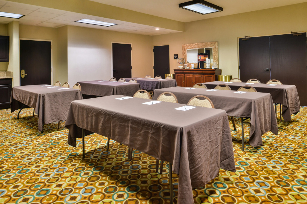 Hampton Inn Staunton