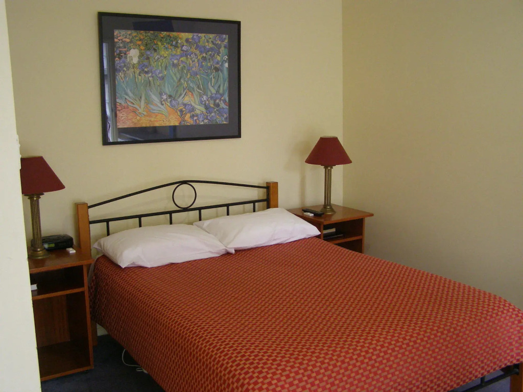 Atwood Motor Inn