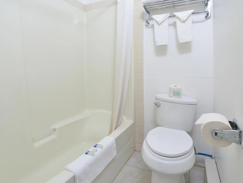 Hope Inn and Suites