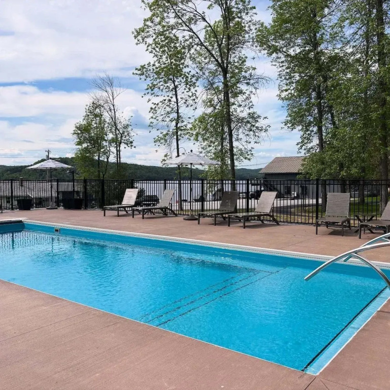 Lake Bomoseen Lodge