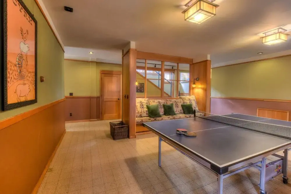 Luxury Northstar Palace w/ Hot Tub & Games