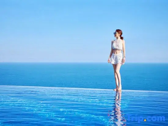 Dusit Thani Shuangyue Bay Resort Huizhou