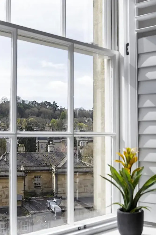 Dream Stays Bath - Beau Street Apartments