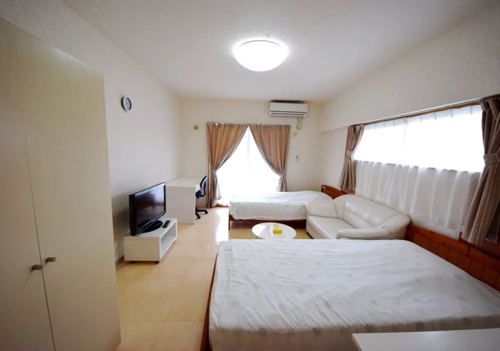 STAY IN SUMUKA Kokusai Street