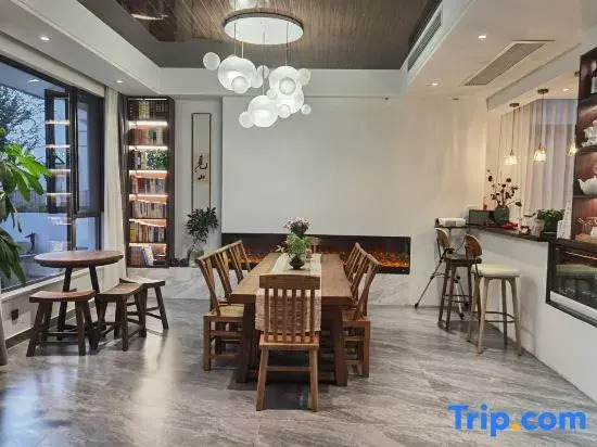 Suzhou Yunwushan Homestay (Shushan)