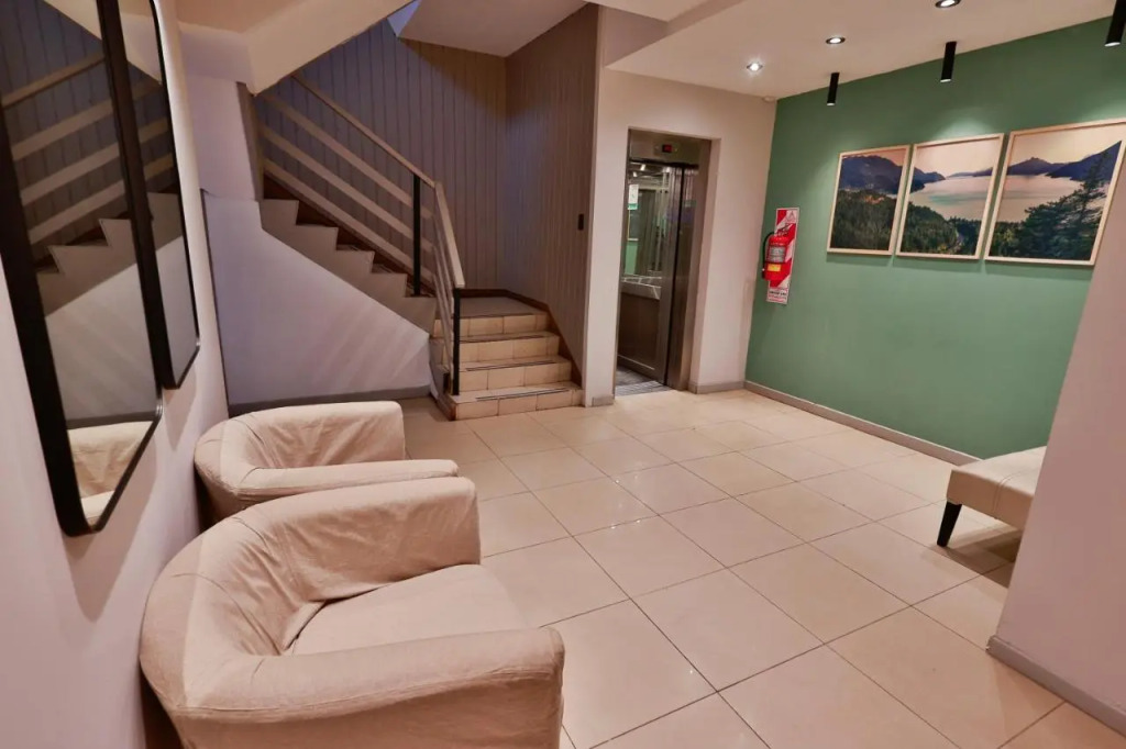 M382 Hotel Bariloche