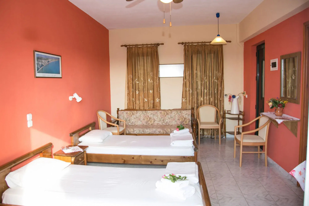 Almyros Studios & Apartments