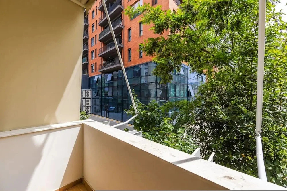 The Homey Flat Stylish 2BR City Apartment